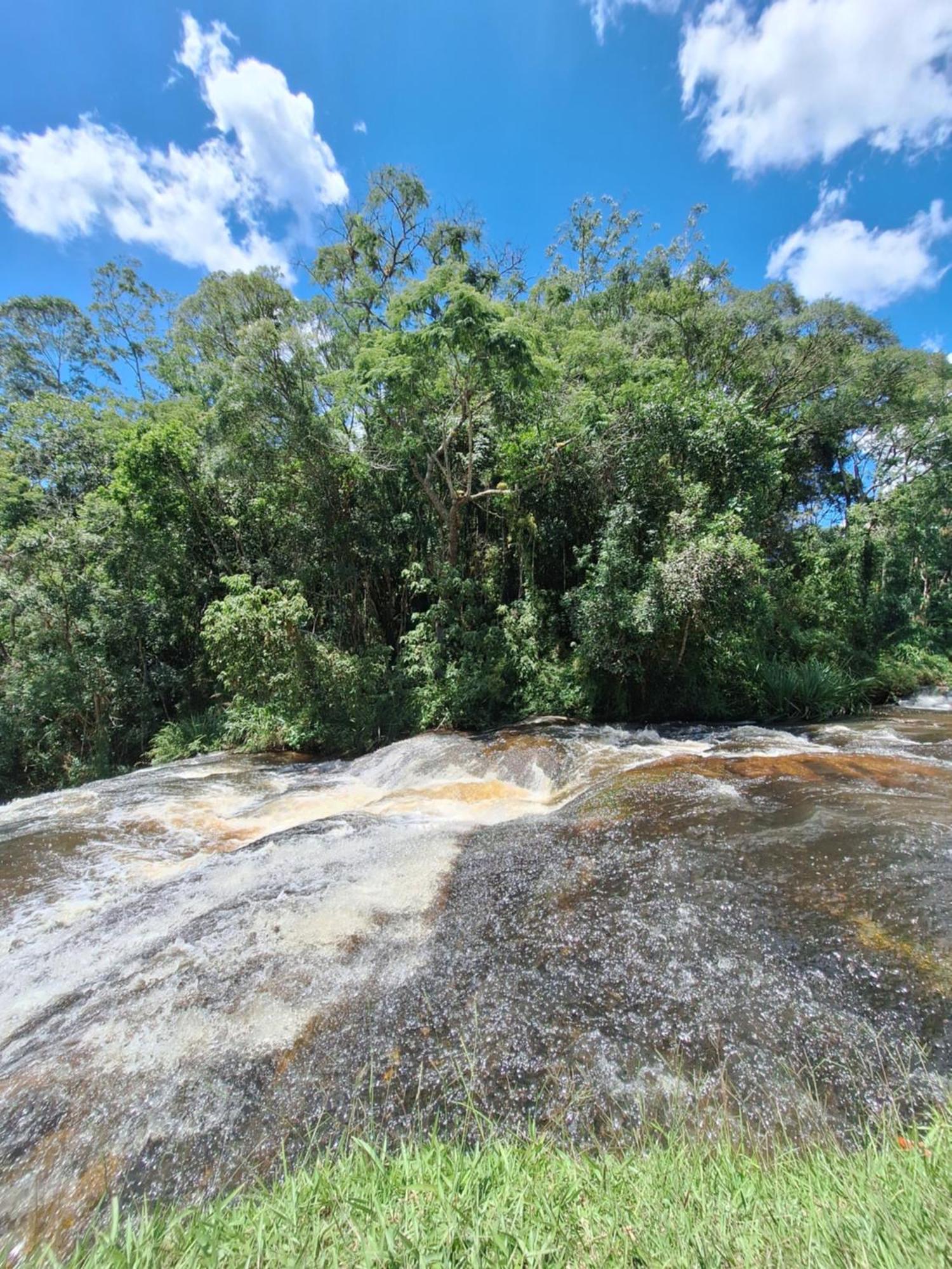 Chácara ladeira de Pedra Salesópolis Exterior foto