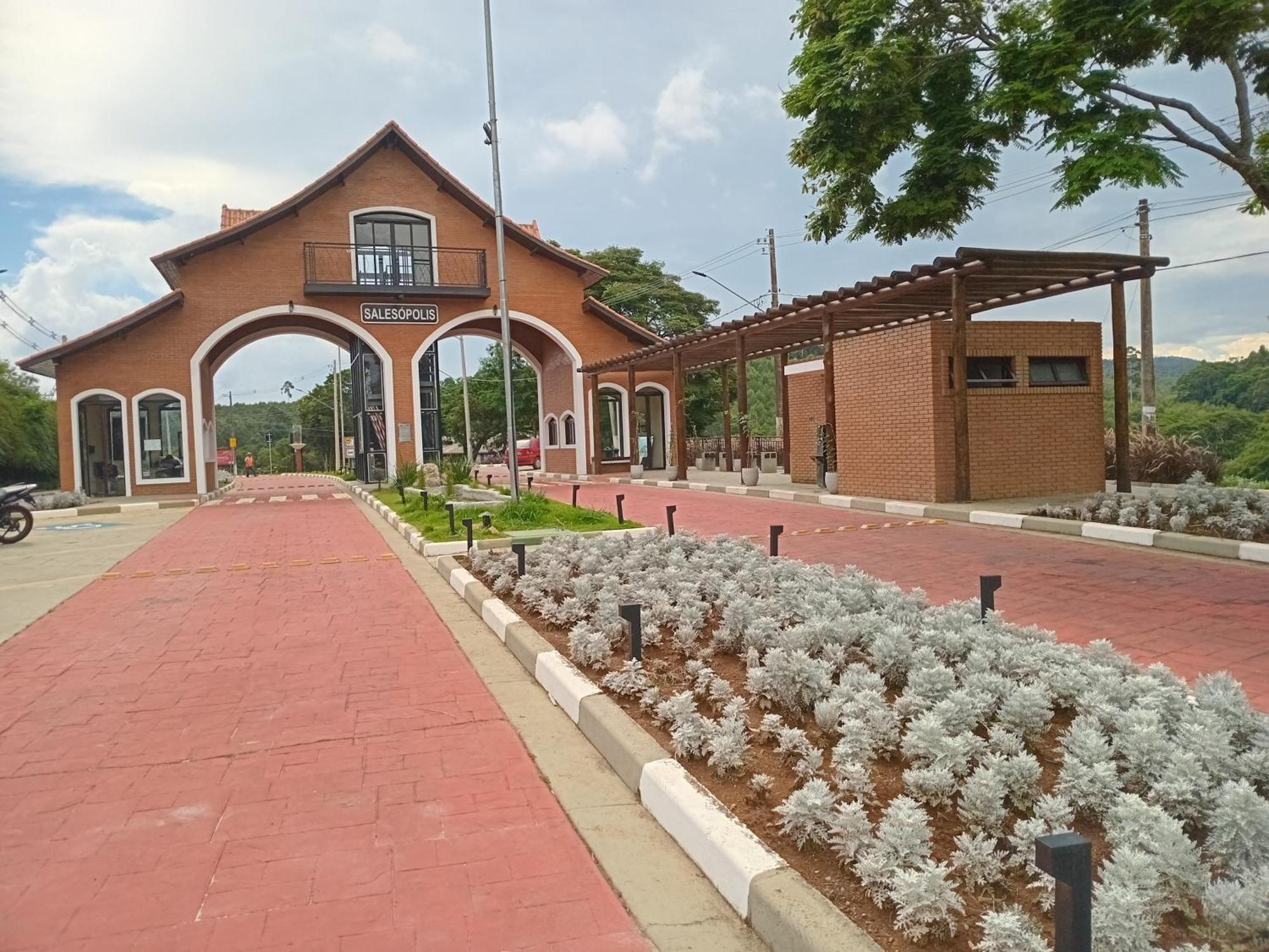 Chácara ladeira de Pedra Salesópolis Exterior foto